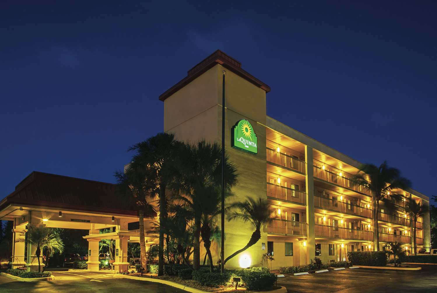 La Quinta Inn by Wyndham West Palm Beach - Florida Turnpike 1/36