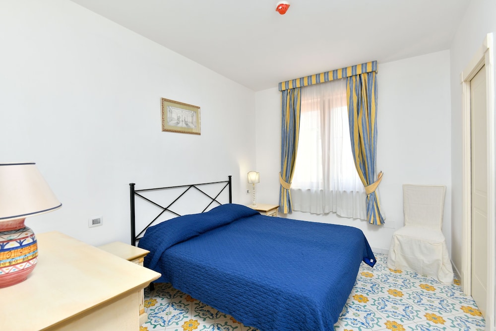 Villa Sirio Hotel 18/58