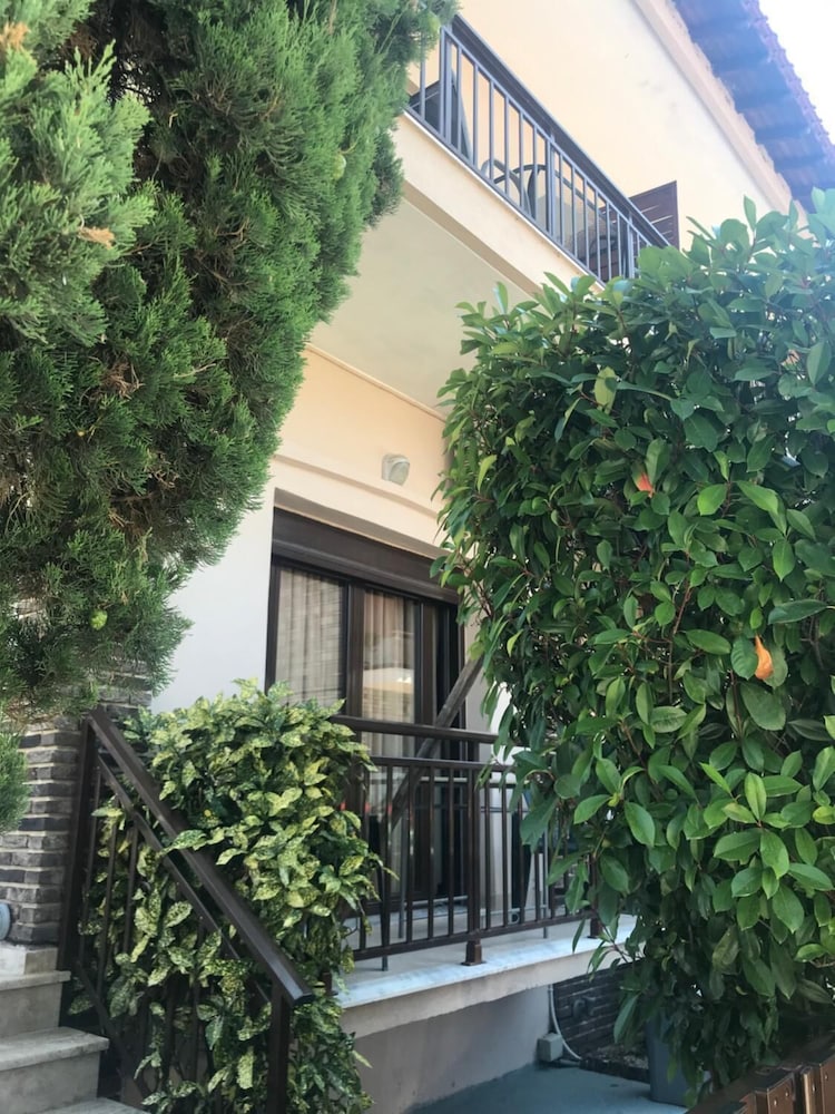 Villa Yanna Studios 33/42