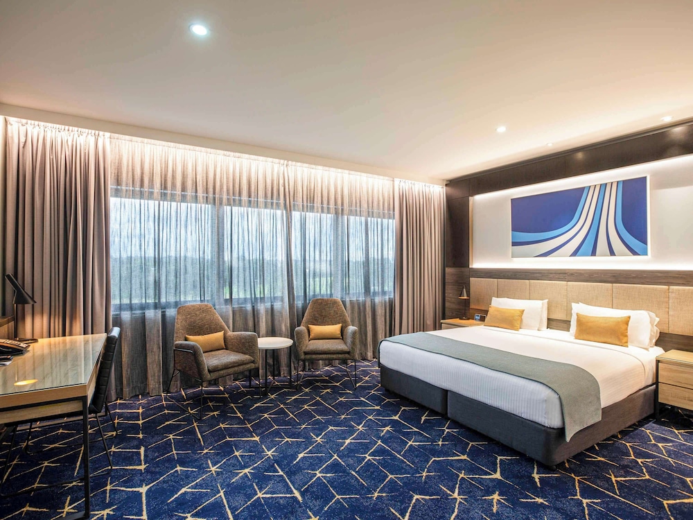 Mercure Sydney Liverpool 17/48