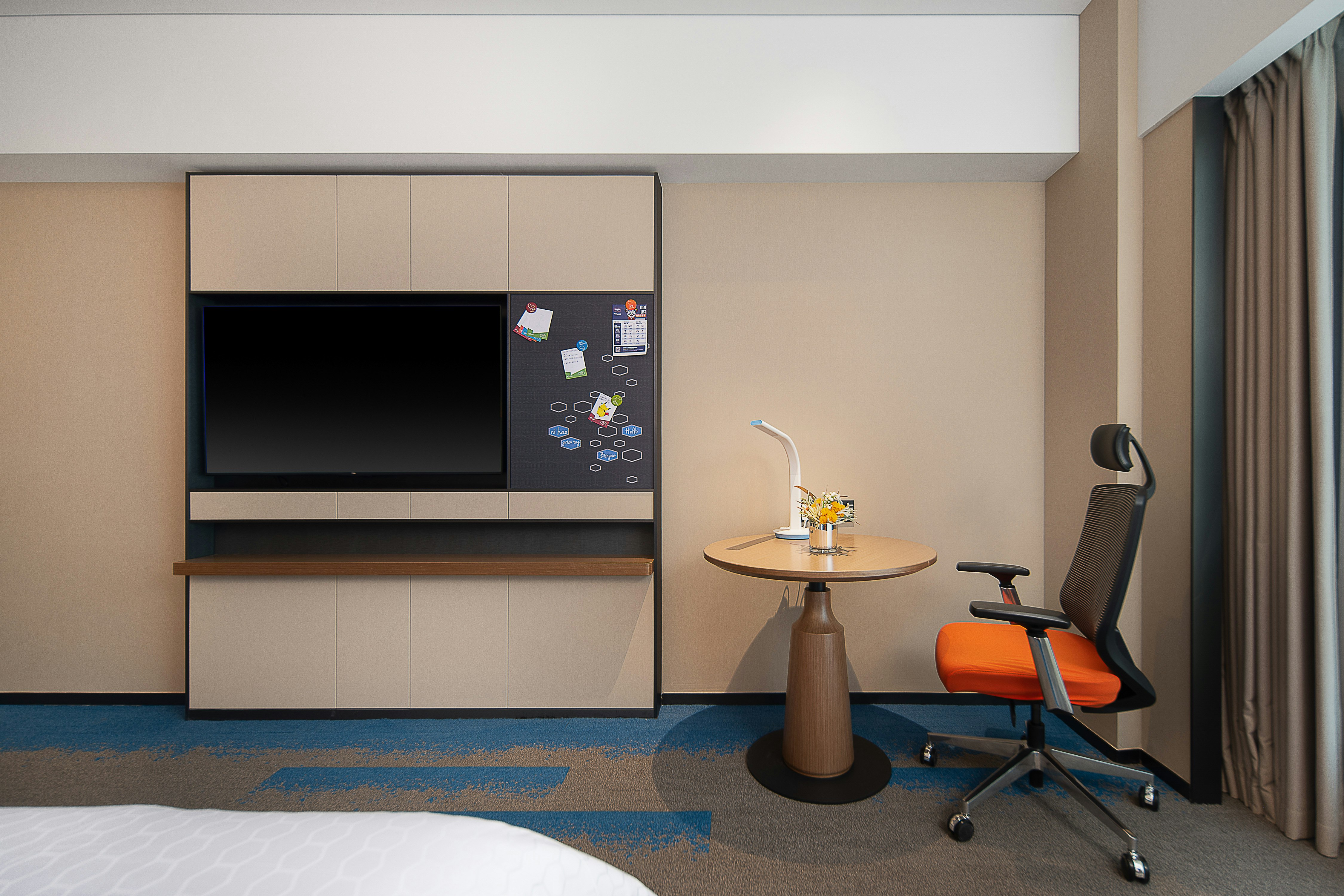 Hampton By Hilton Guangzhou Railway Station 56/61