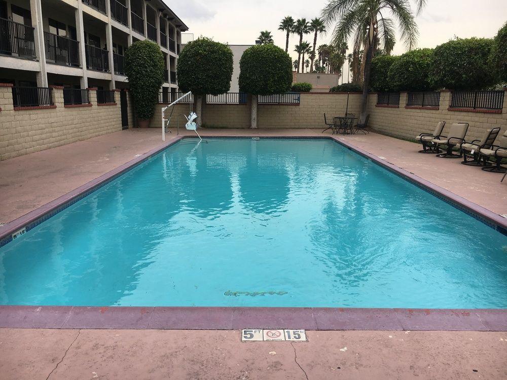 Motel6 Artesia, CA 36/41