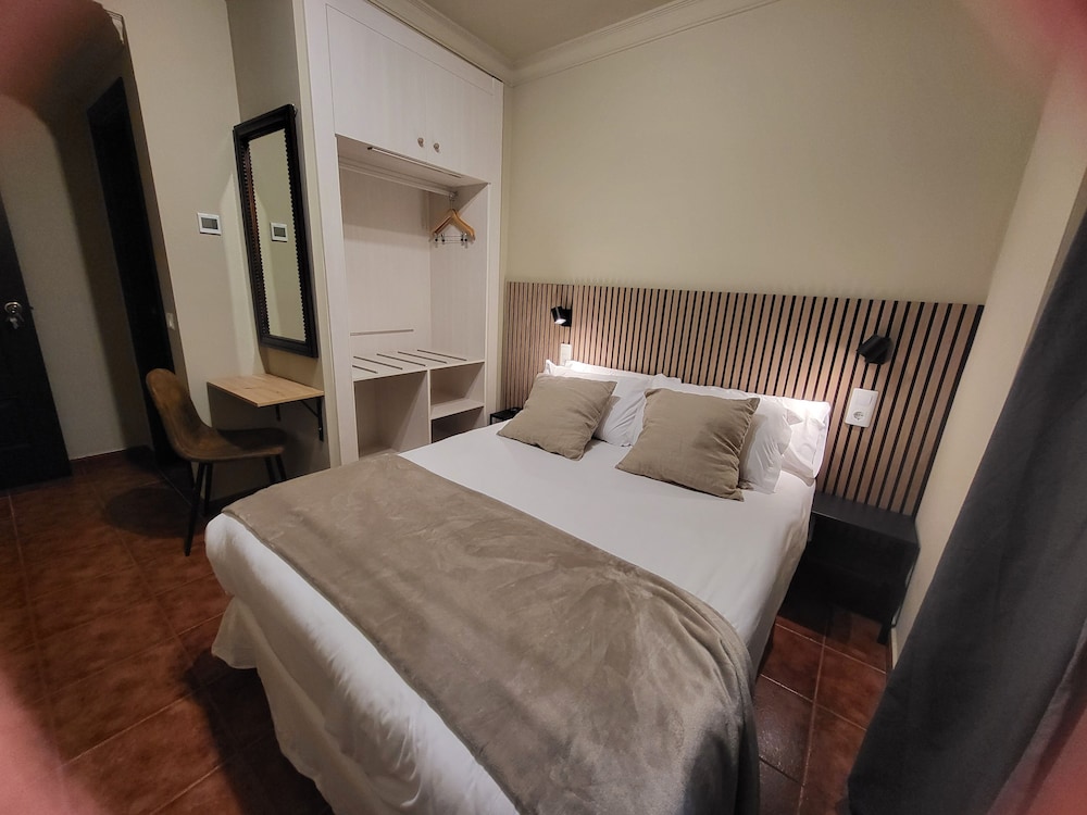 BASIC, DOUBLE BED