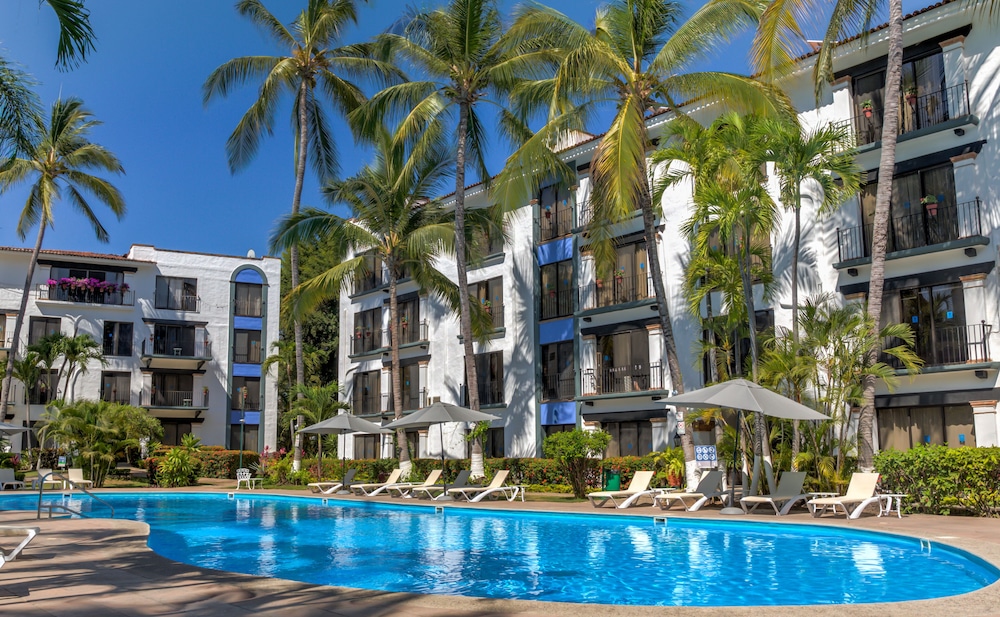 Puerto de Luna All Suites Hotel 5/63