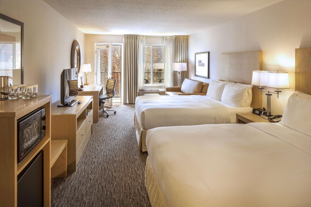 DoubleTree by Hilton Hotel Portland - Tigard 7/28