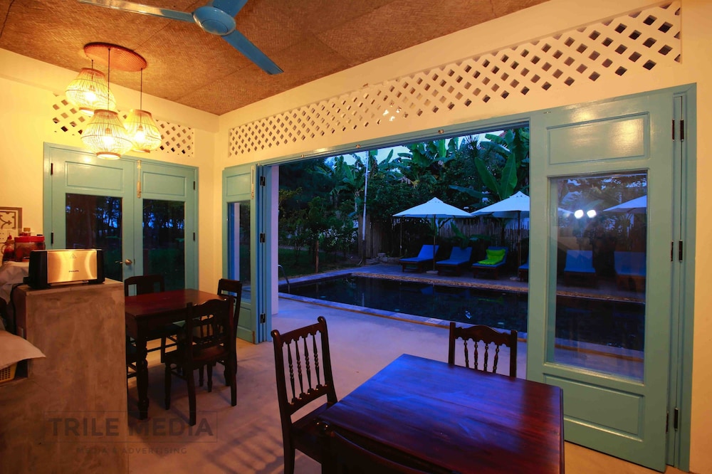 Life Beach Villa 50/64