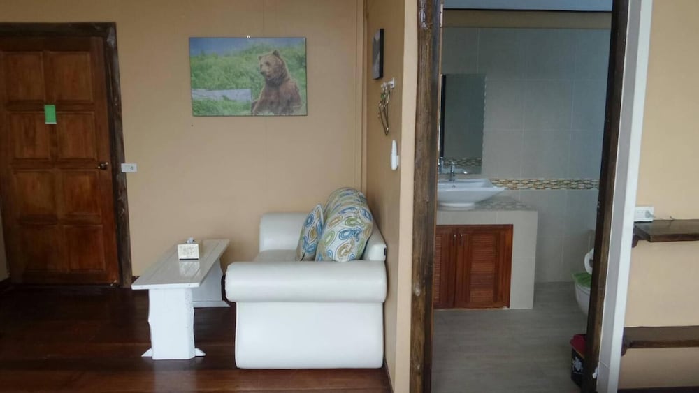 Rao Ga Khao Resort 30/50
