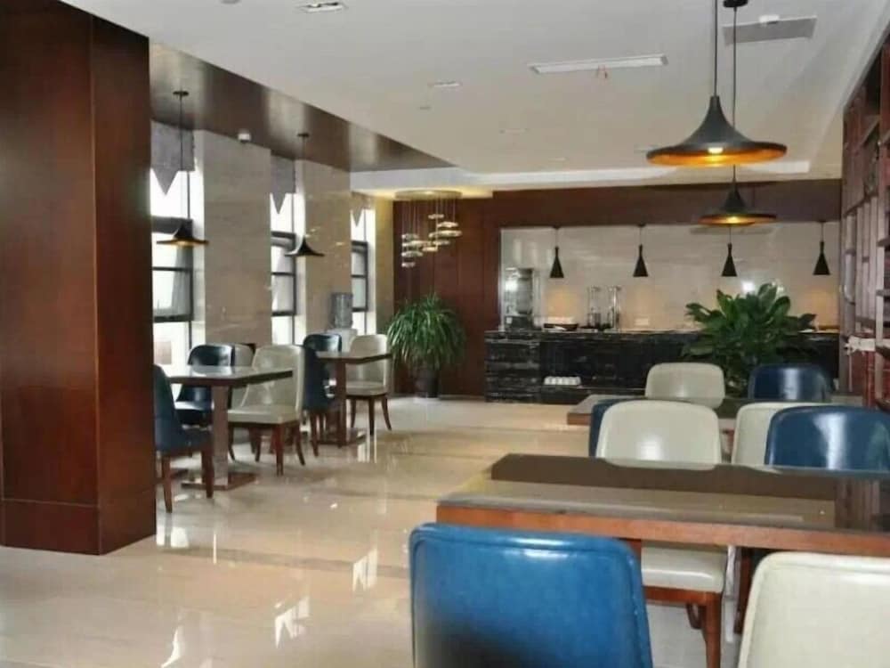 Greentree Inn Taizhou Taixing Middle Guoqing Road Business Hotel 26/32
