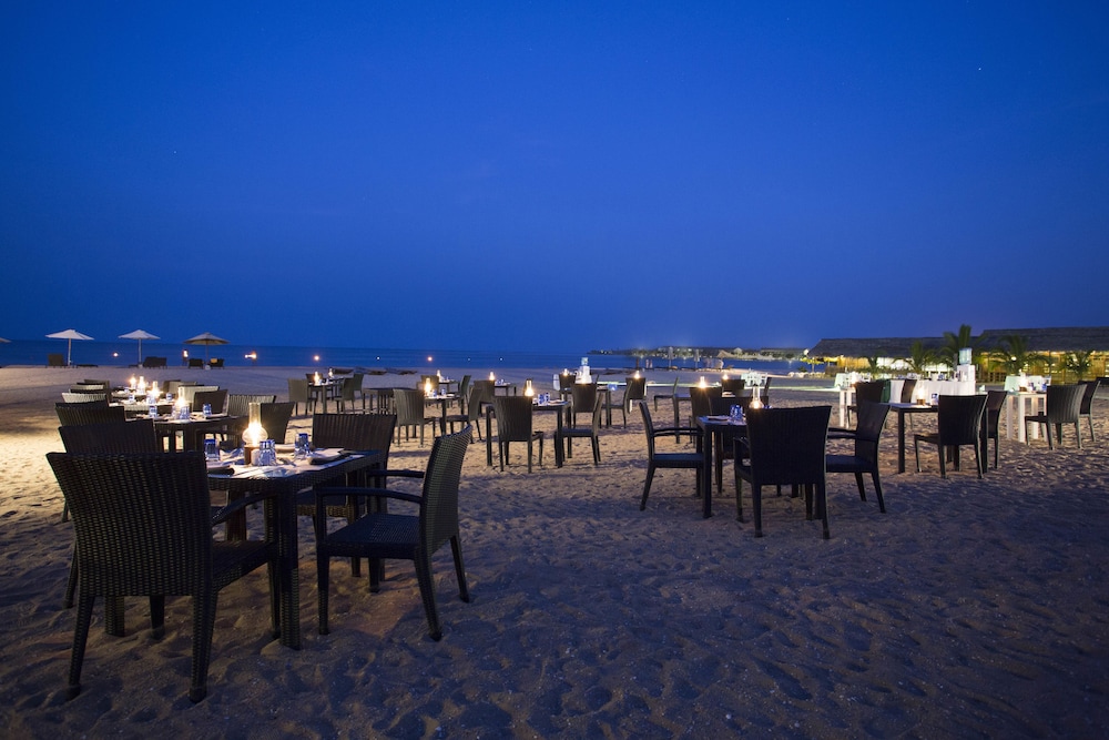 Maalu Maalu Resort And Spa 45/50