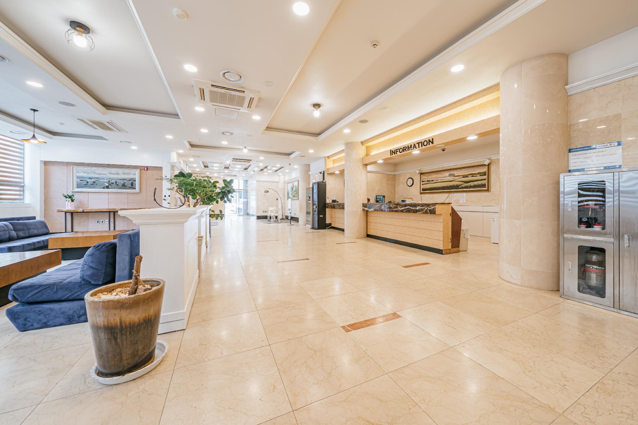 Jeju Parkside Hotel 20/65