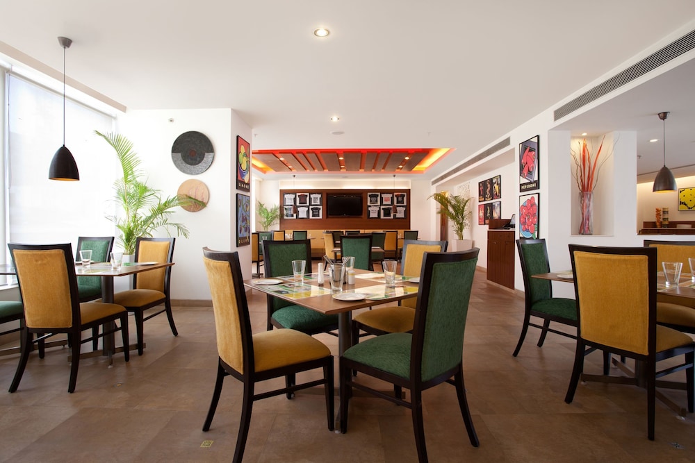 Lemon Tree Hotel Chandigarh 48/60