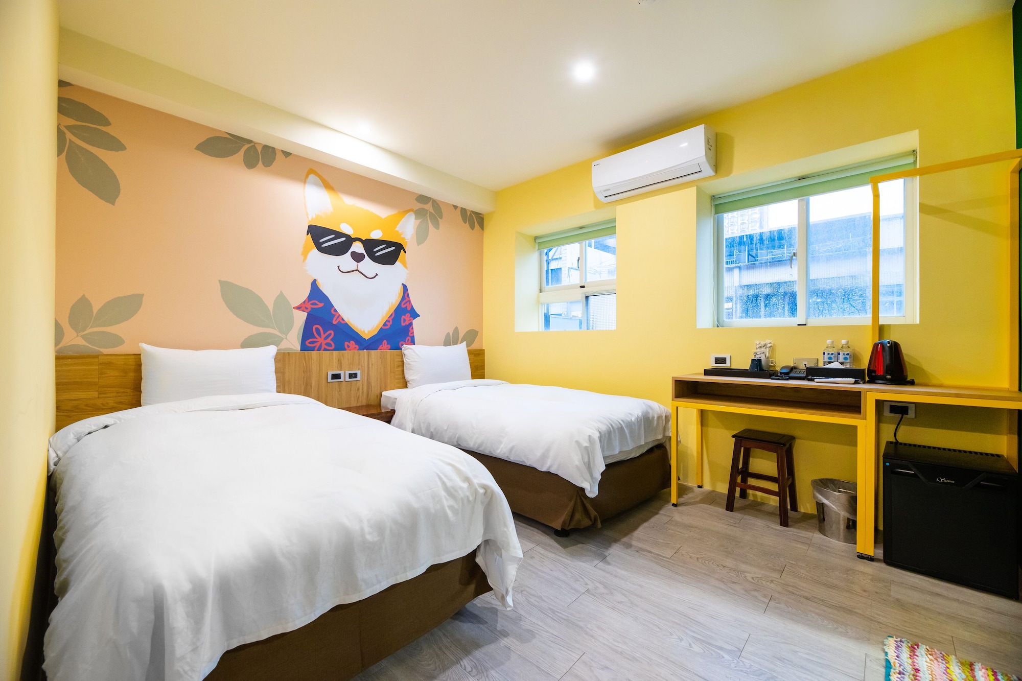 Superior, Twin Beds