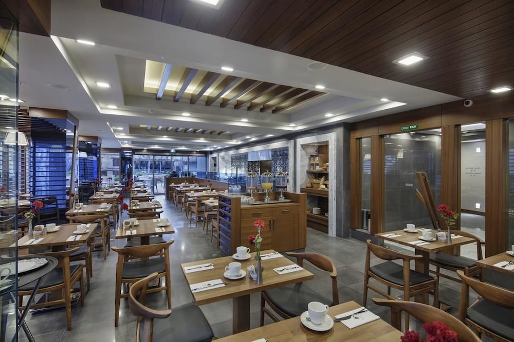 restaurant-cafeteria
