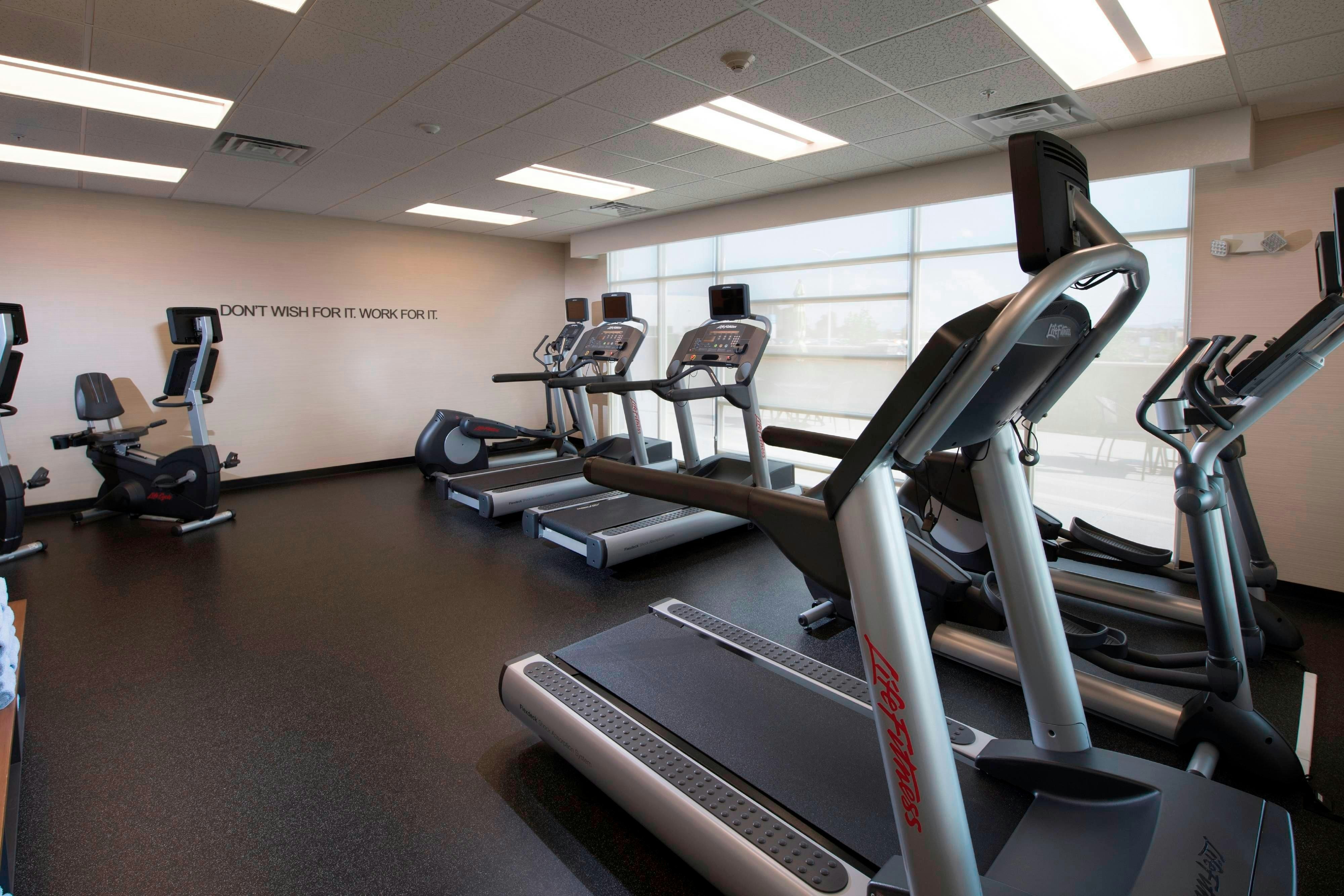 Fairfield Inn Suites Scottsbluff 9/18