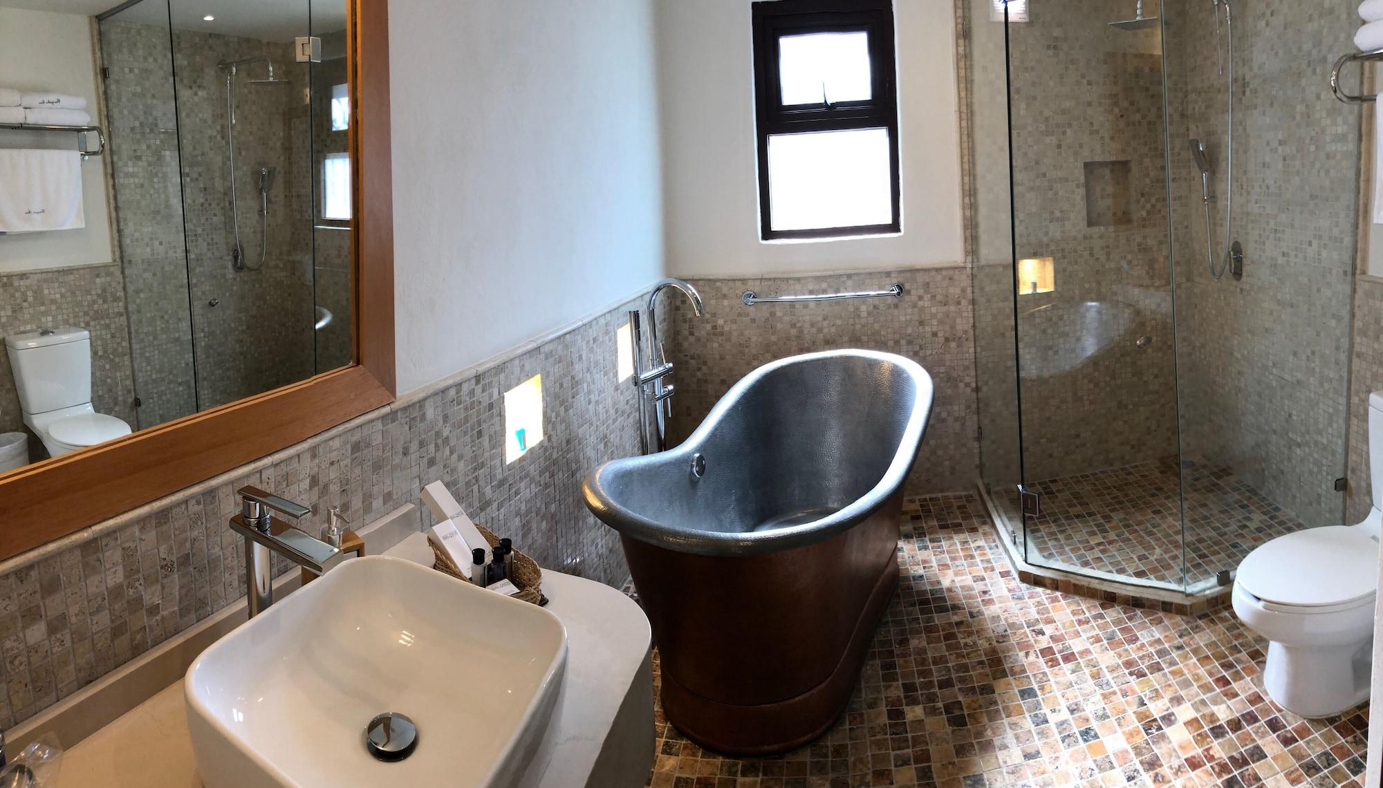 Guayaba Inn 37/47