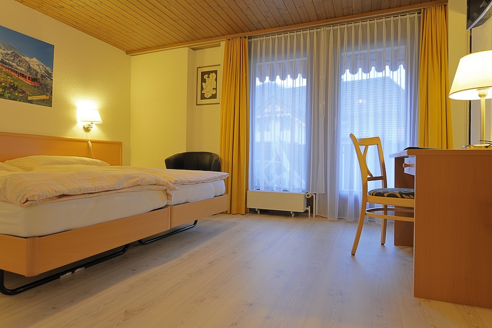 Rossli Hotel 19/64