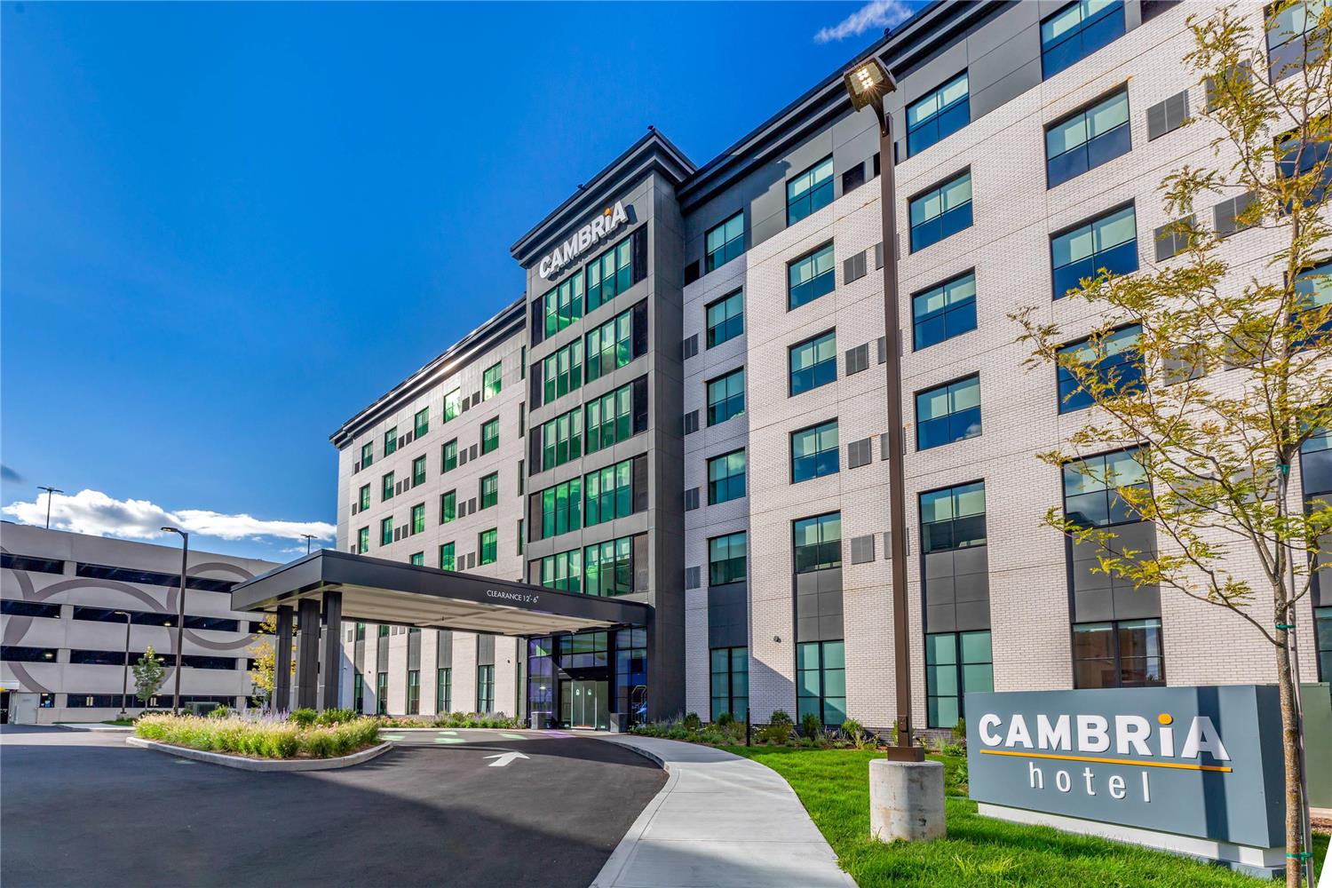 Cambria Hotel New Haven University Area 42/42