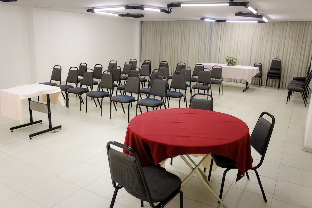 La Residence Flat Hotel 41/50