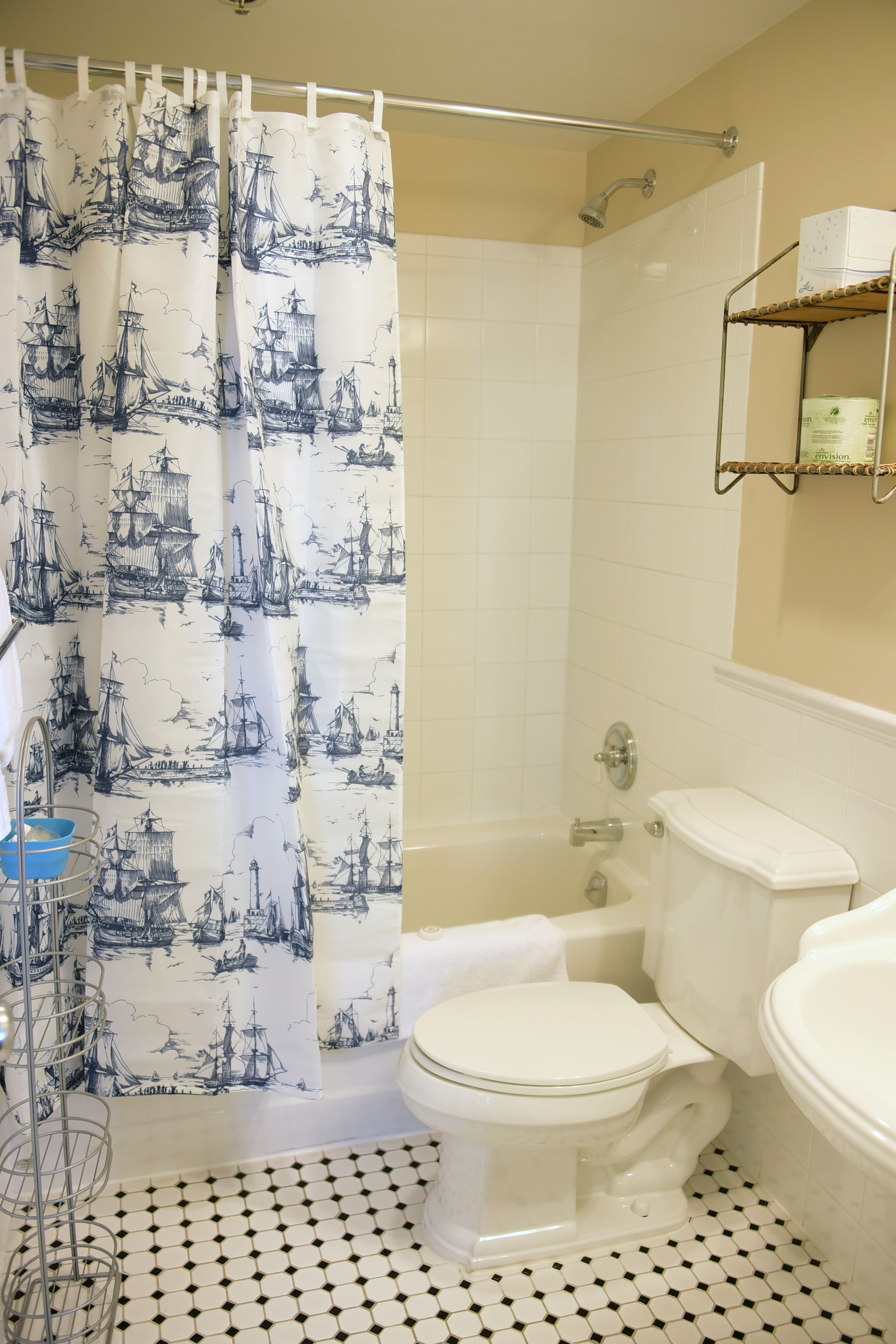 Southampton Inn 36/36