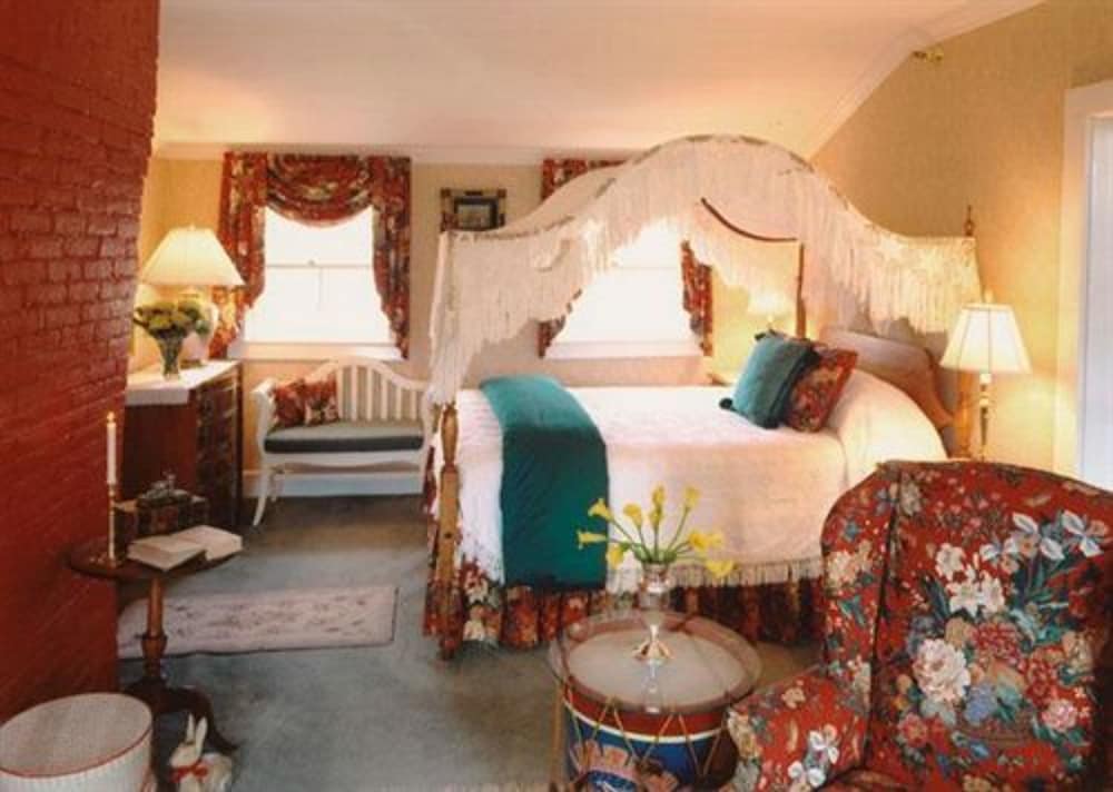 The Inn at Ormsby Hill 46/69