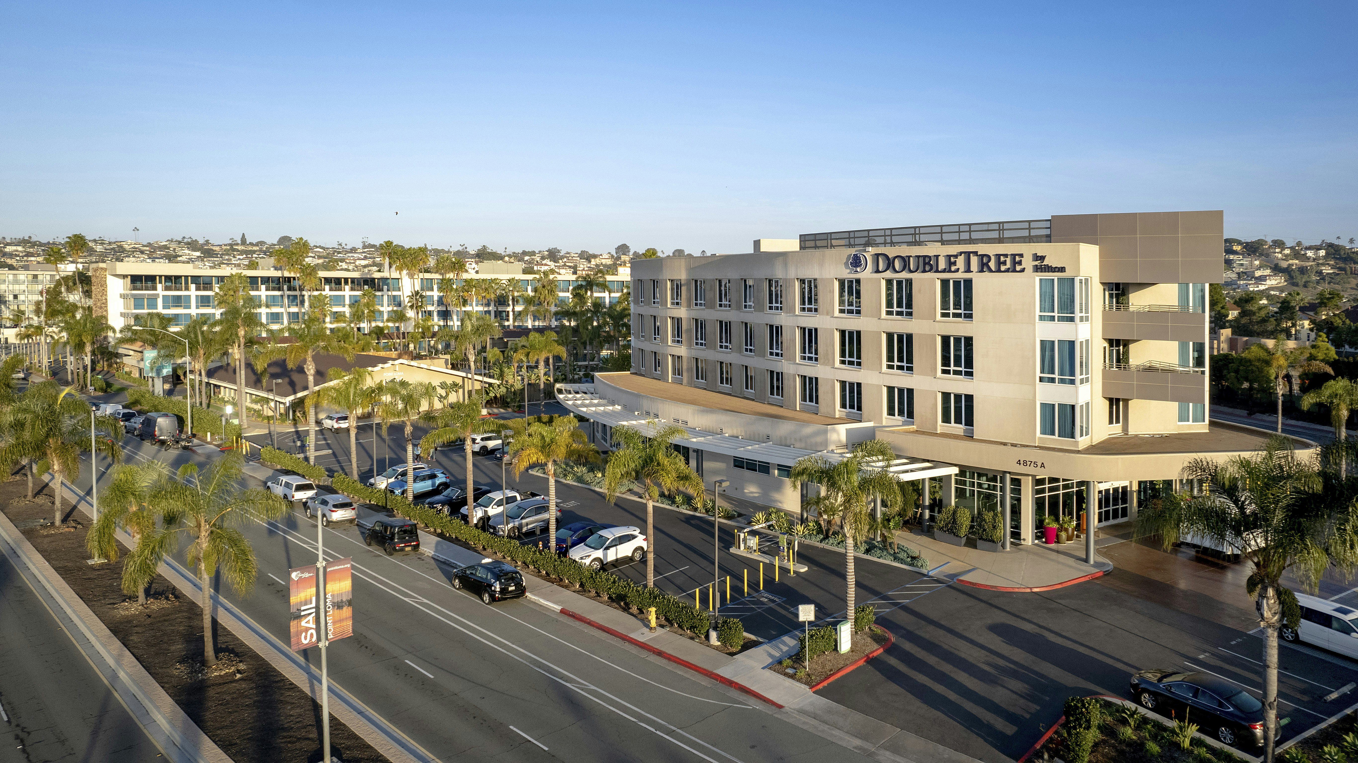 DoubleTree by Hilton San Diego Bayside 4/40