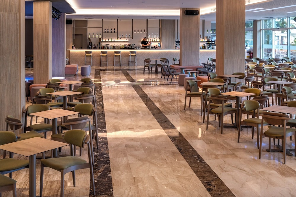4R Regina Gran Hotel 30/50