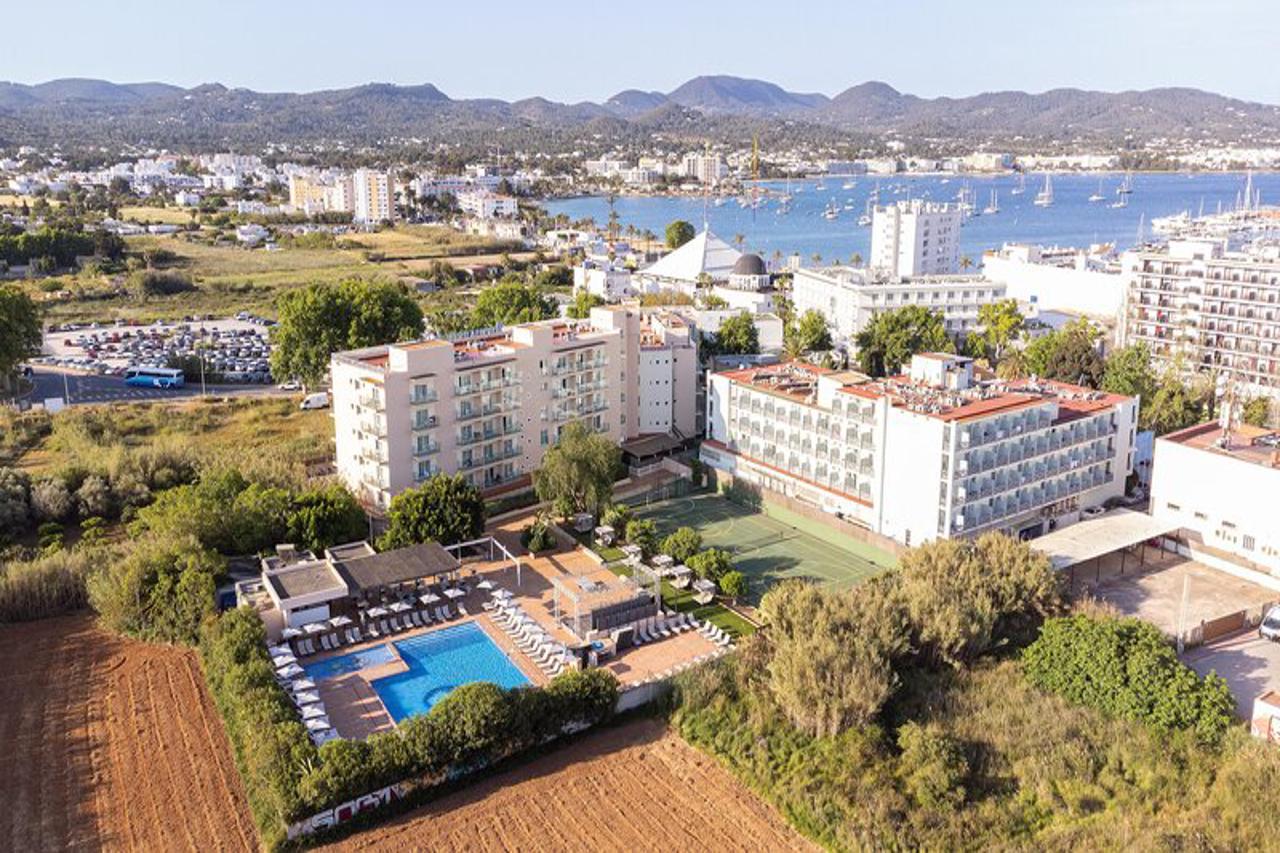 Invisa Hotel Es Pla - Adults Only 68/68