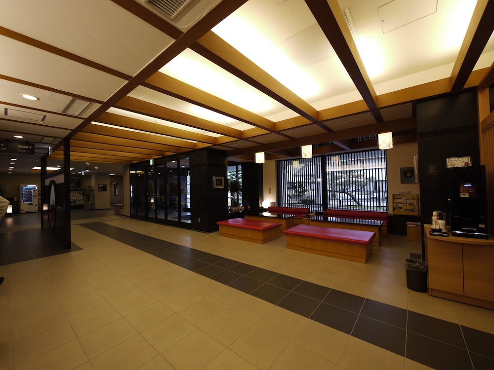 Hotel Route-Inn Wajima 41/65
