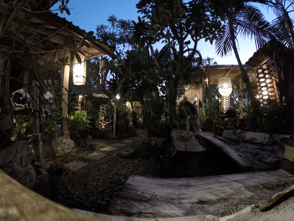 Santhika B&B 43/50