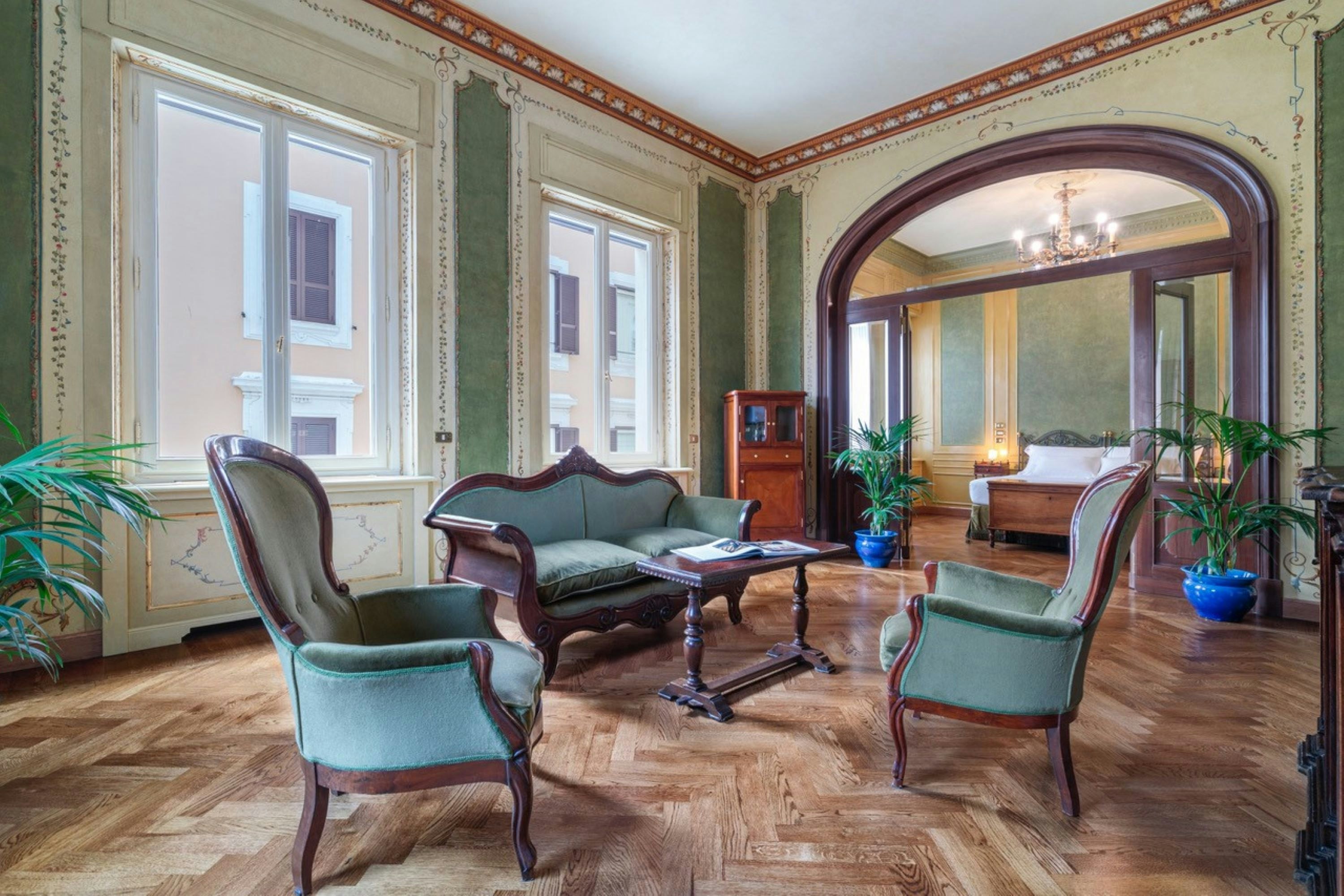 Hotel Locarno 55/73