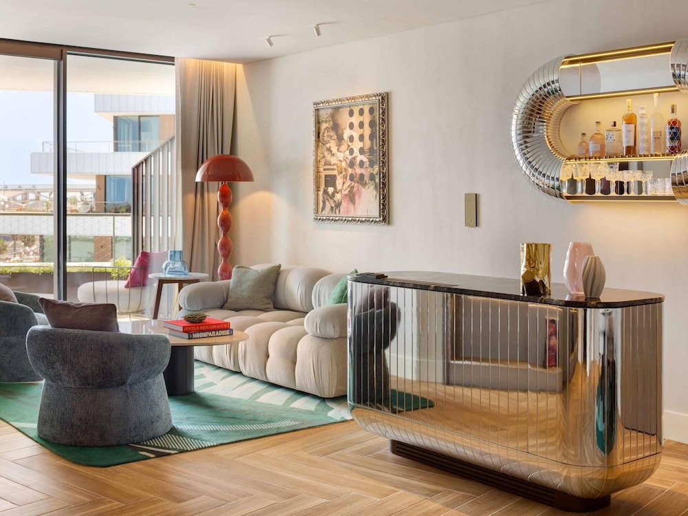 SLS Barcelona Hotel 42/60