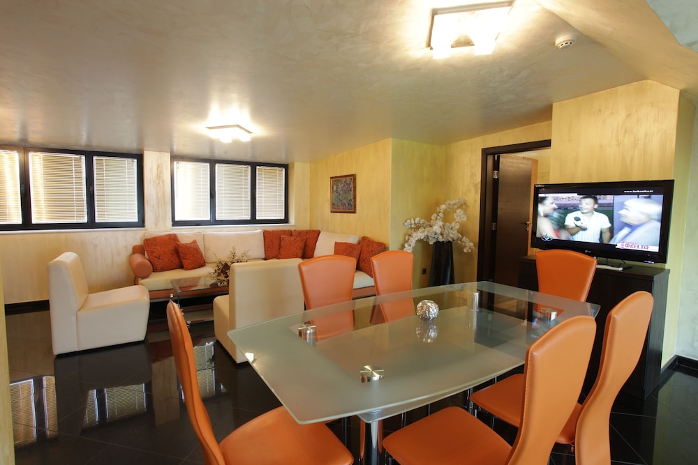 Casino Hotel Efbet 62/72