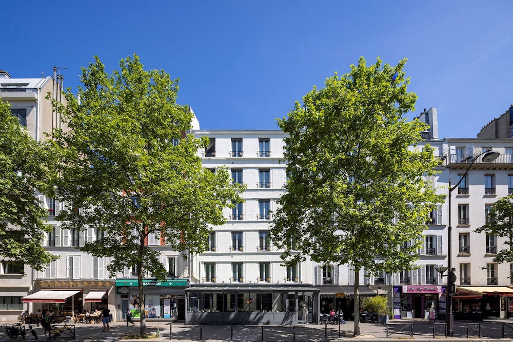 Hotel Nude Paris - Color Vision in PARIS