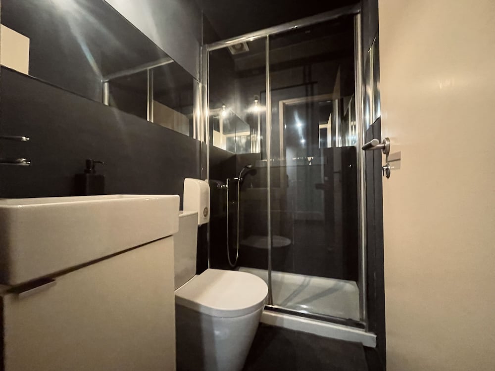 Avenue Hostel & Suites 30/32
