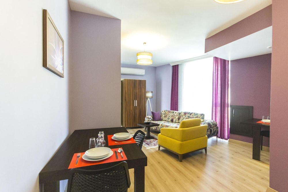 Bossuite Hotel Maltepe 42/50