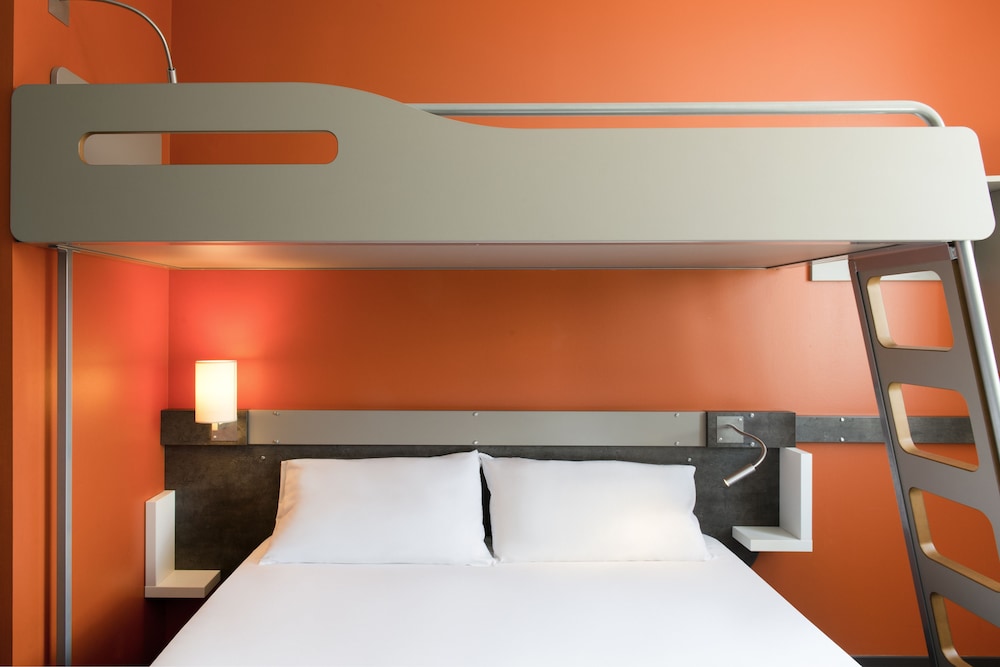 Ibis Budget Aeroport Lyon Saint Exupery 17/51
