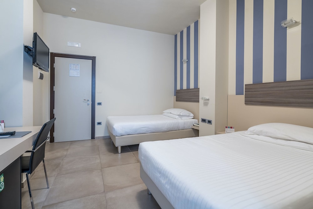 Hotel Palace 16/70