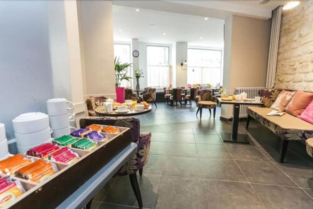 Avalon Appart Hotel Paris Gare Du Nord 55/64