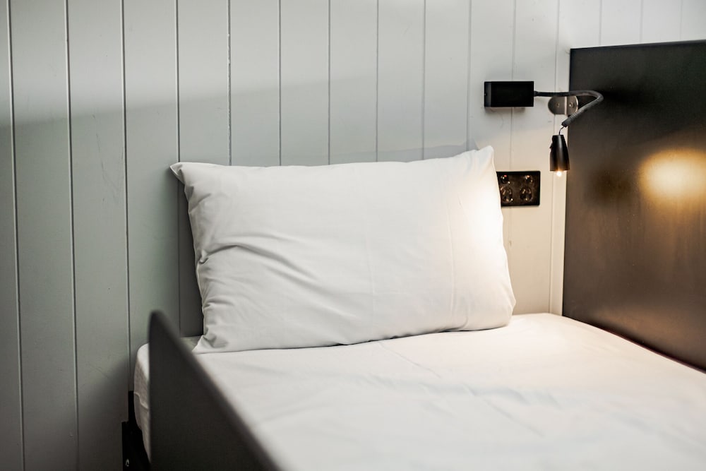 Bunk Backpackers Surfers Paradise Hostel 45/76