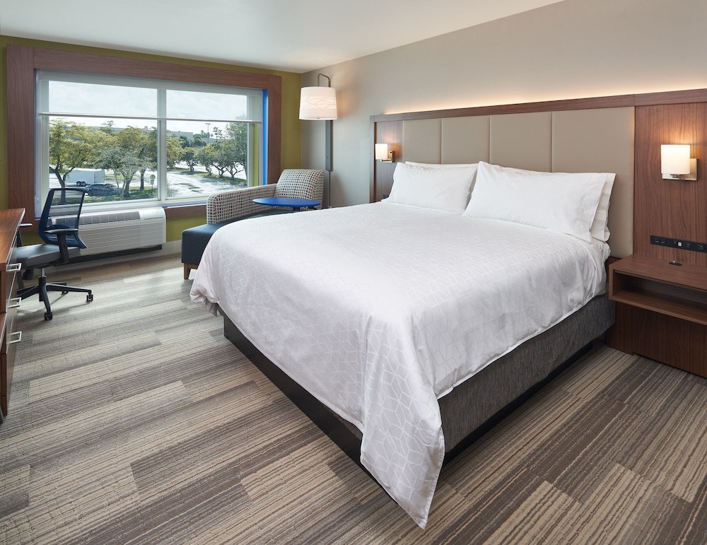 Holiday Inn Express Doral Miami 22/56