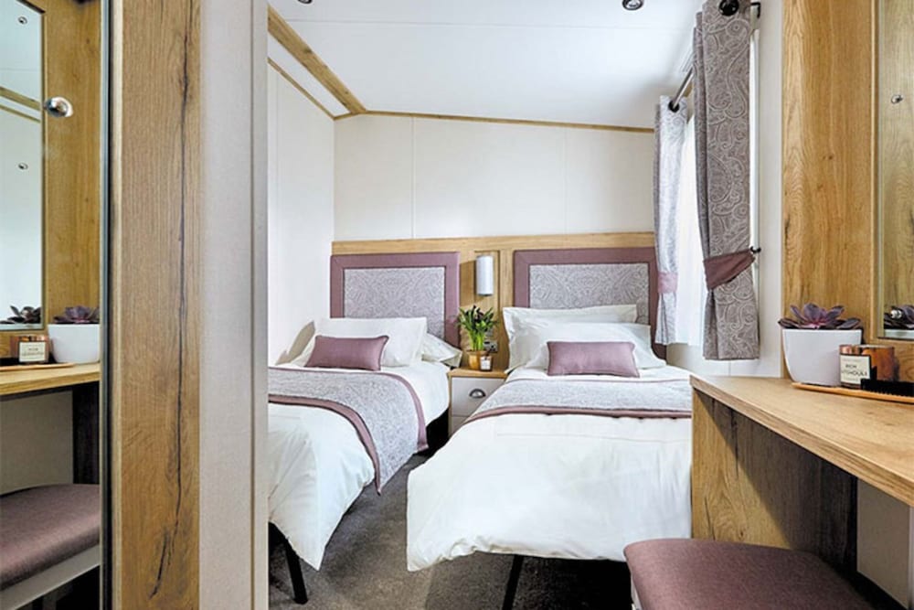 Newperran Holiday Park 15/50