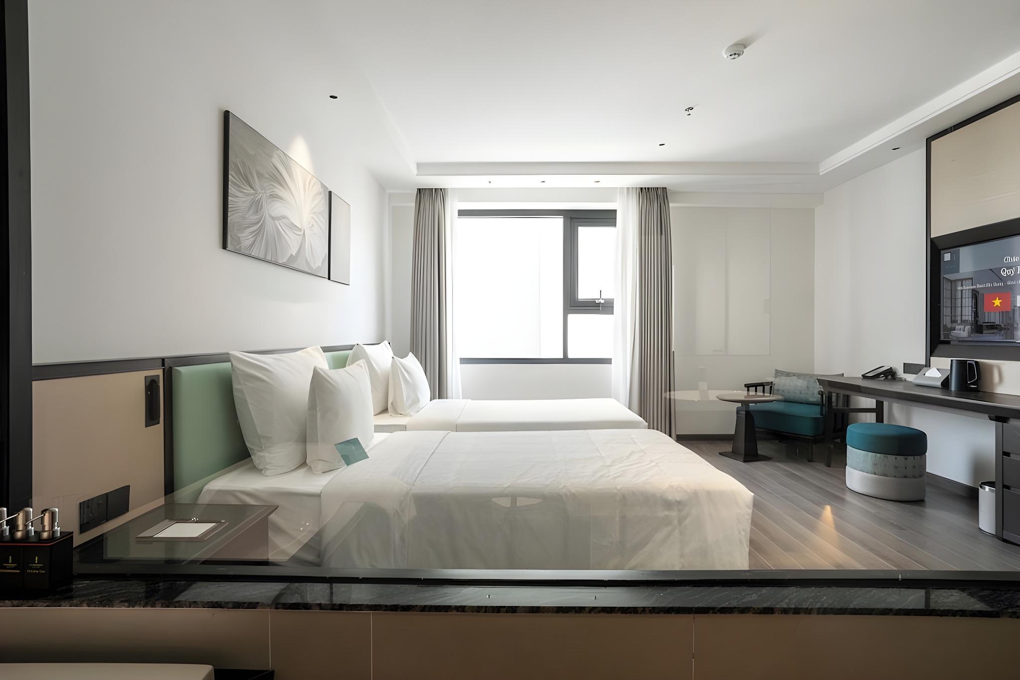 Premier, Single, 2 Double Beds, City View