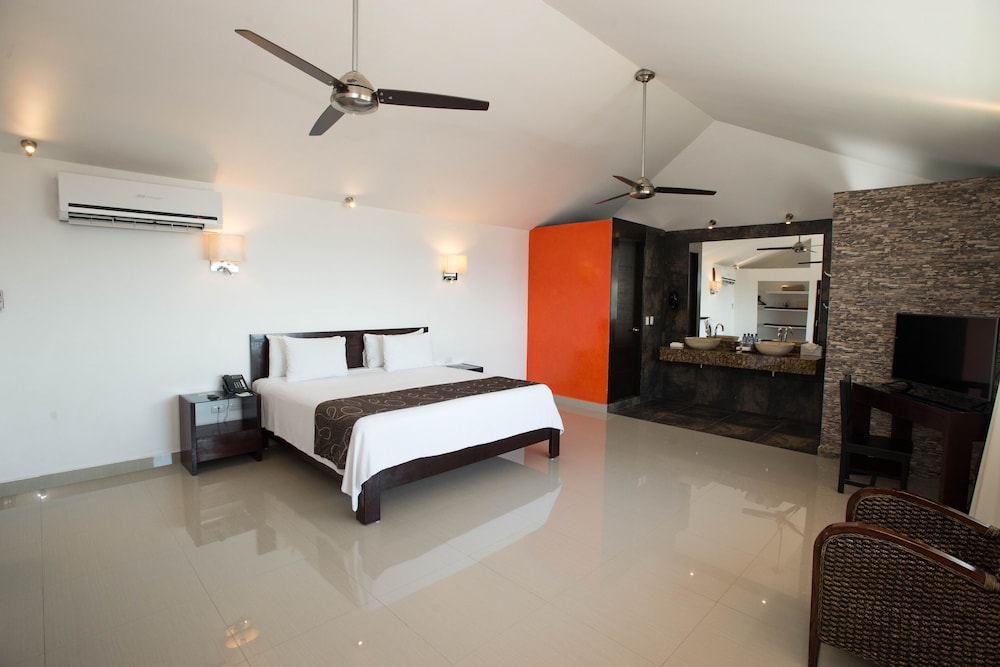 Illusion Hotel Boutique 21/73