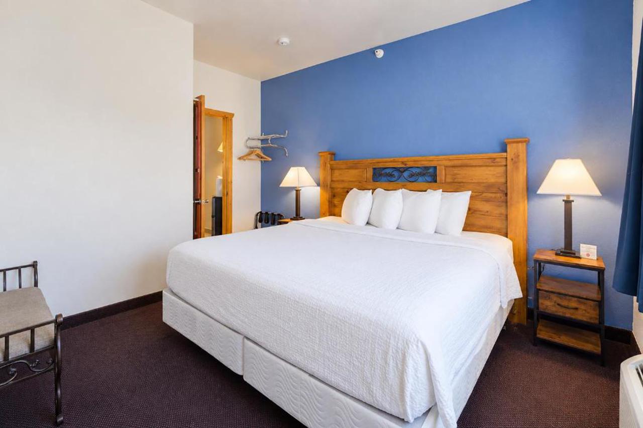 FairBridge Inn & Suites Williston, ND 7/33