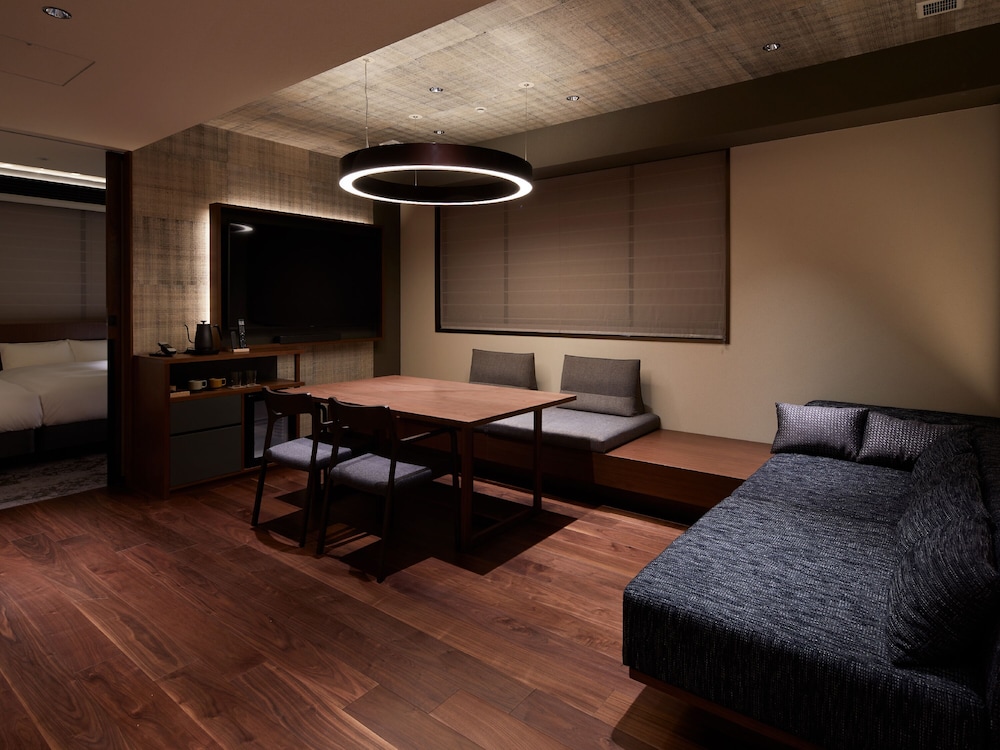 Agora Tokyo Ginza 34/44