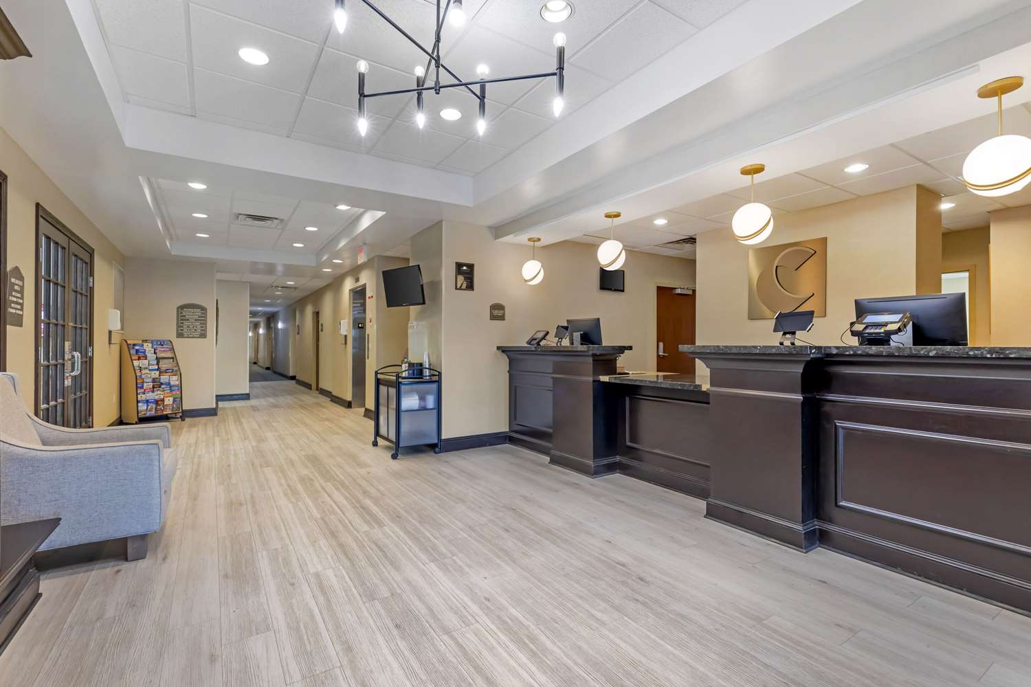 Comfort Inn & Suites Chestertown MD 4/14