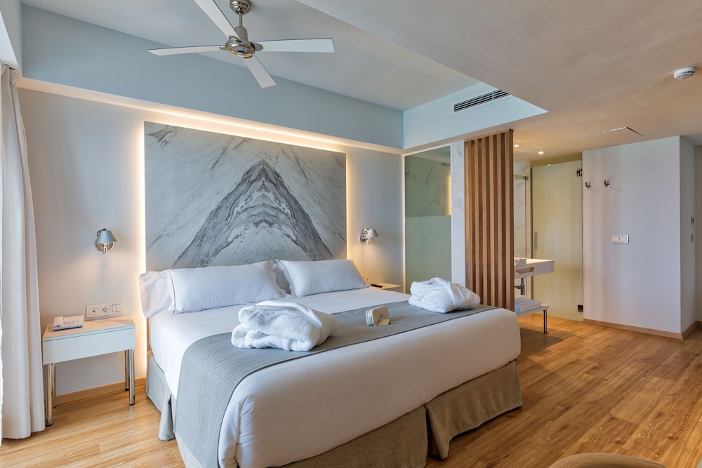 Talayot Hotel by Senator 43/52