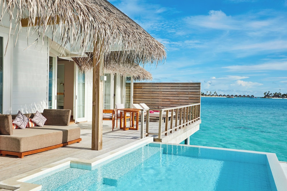 Sun Aqua Iru Veli 25/54