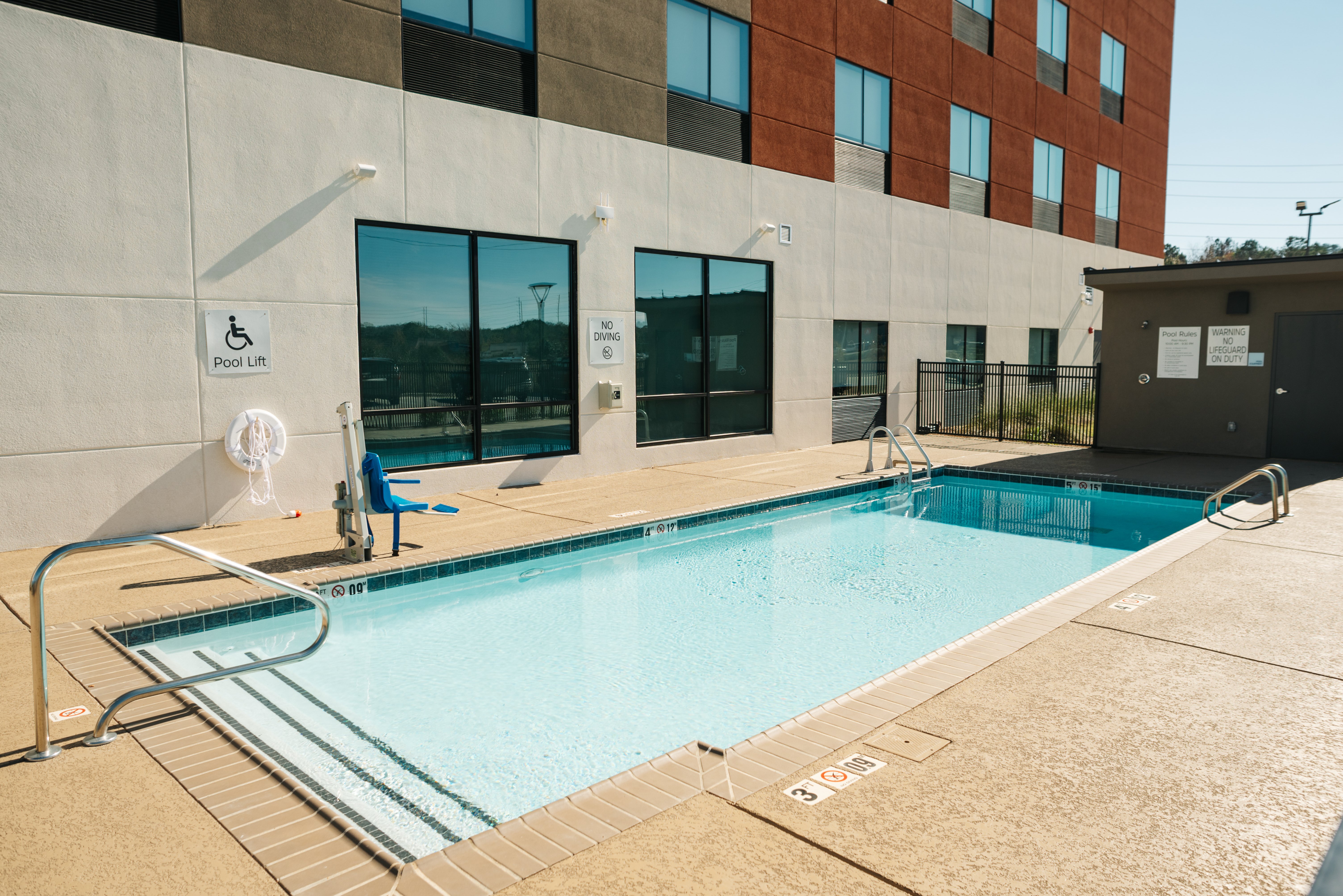 Holiday Inn Express & Suites McCalla - Birmingham West 54/58