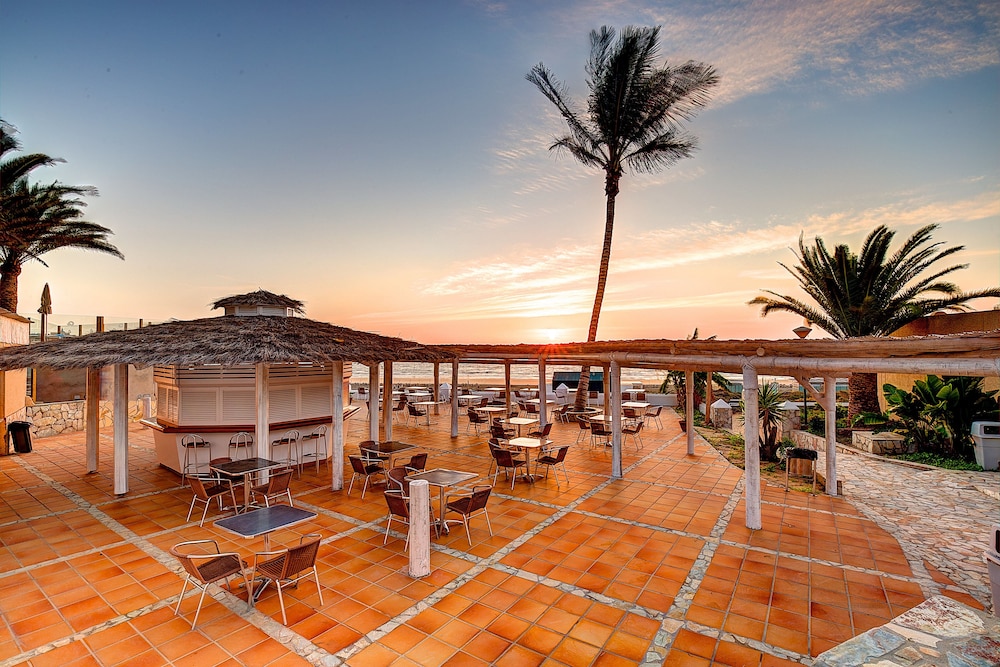 SBH Monica Beach Resort 17/47